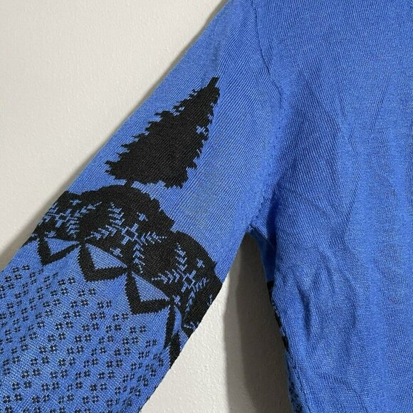 Threadbare Christmas Ugly Sweater Jumper Adult Sz M Santa Reindeer Cold Outside - Picture 11 of 12